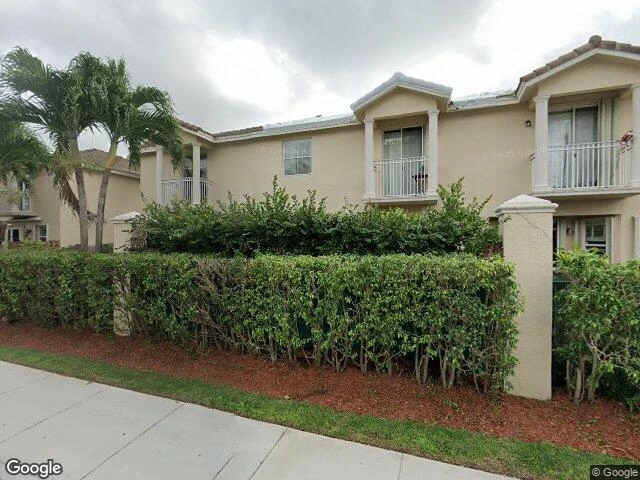 House image located at Miami, FL 33172