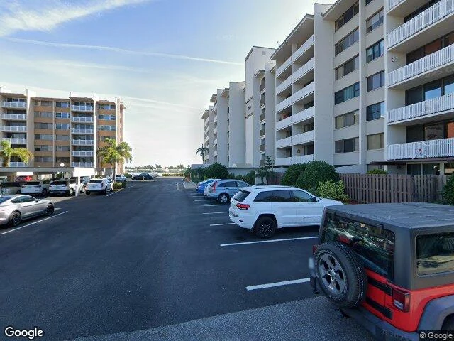 House image located at Saint Petersburg, FL 33706