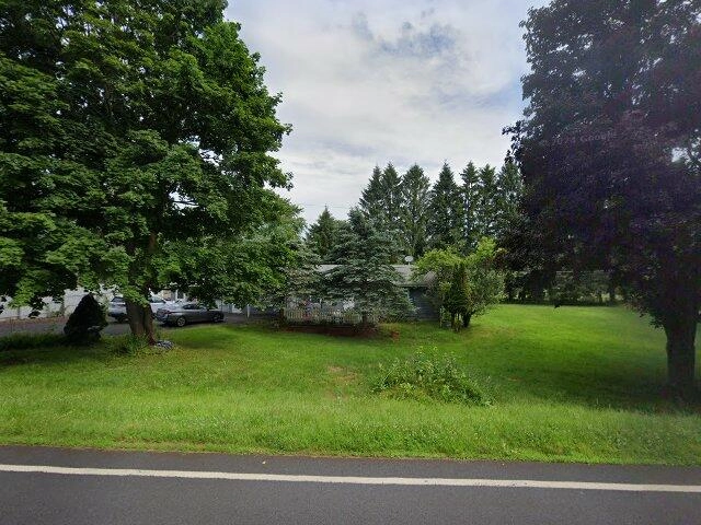 House image located at Newark, NY 14513