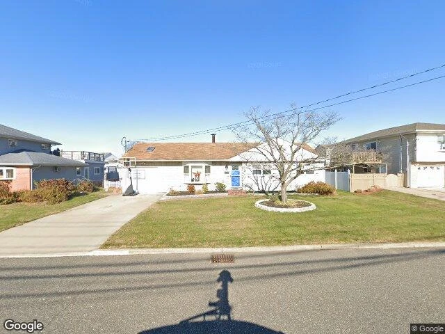 House image located at Lindenhurst, NY 11757