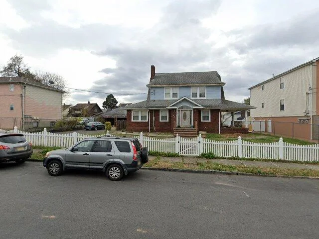 House image located at Paterson, NJ 07522