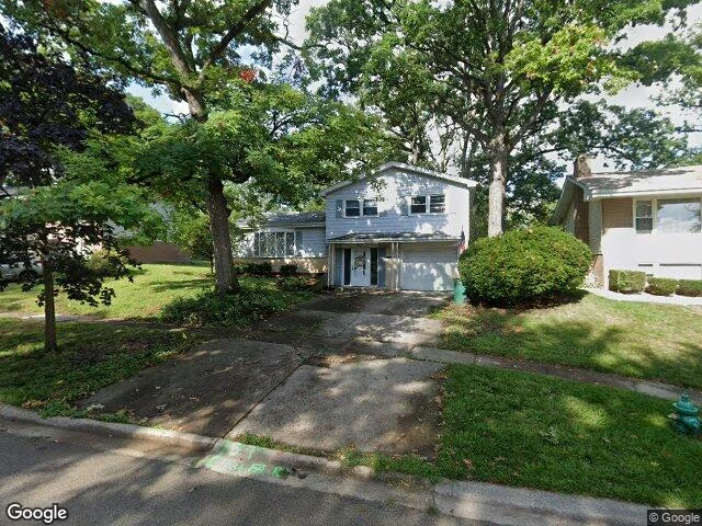 House image located at Lemont, IL 60439