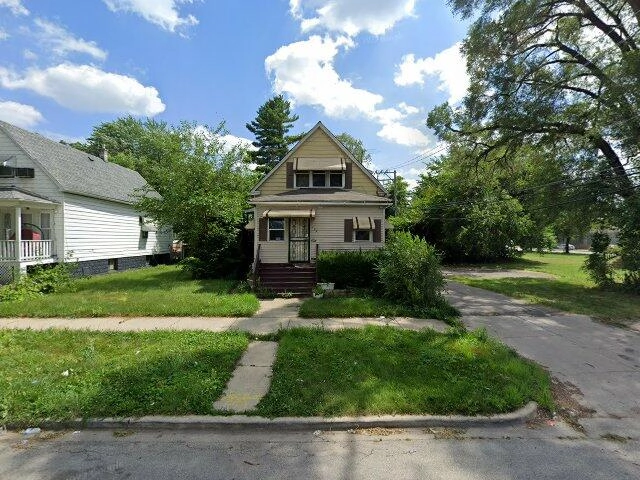 House image located at Chicago, IL 60628