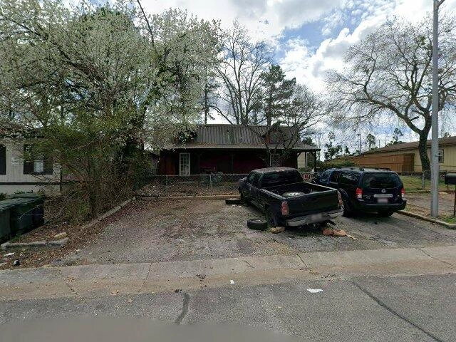 House image located at Huntsville, AL 35810