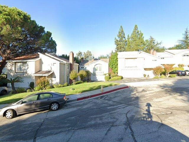 House image located at La Crescenta, CA 91214