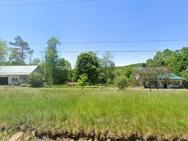 House image located at Franklin, PA 16323