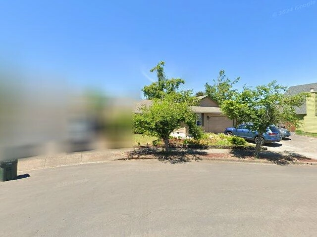 House image located at Springfield, OR 97478