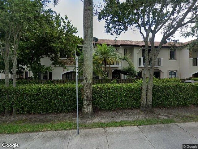 House image located at Miami, FL 33172