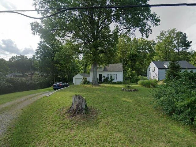 House image located at Louisville, KY 40220