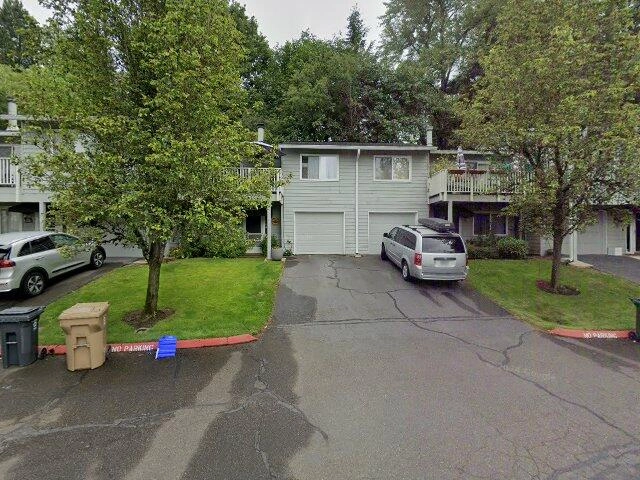 House image located at Lake Oswego, OR 97035