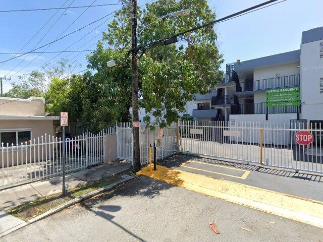 House image located at Miami, FL 33145