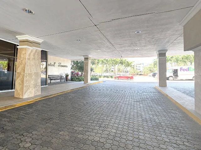 House image located at North Miami Beach, FL 33160