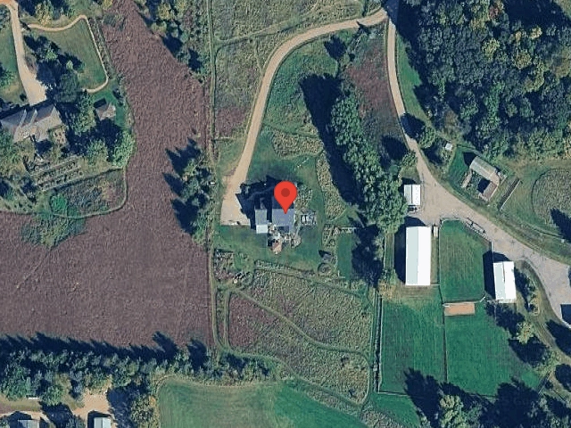 House image located at Chaska, MN 55318