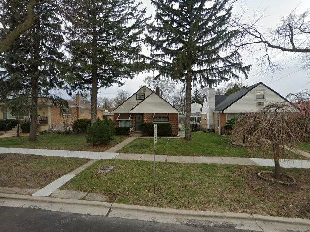 House image located at Bellwood, IL 60104