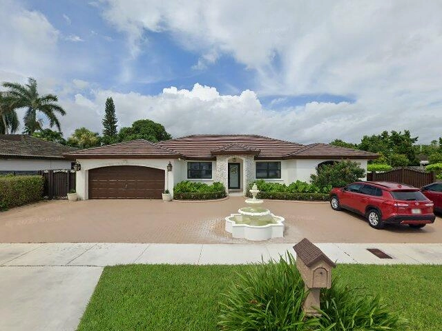 House image located at Miami, FL 33187