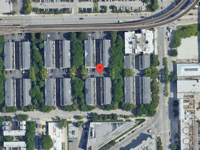 House image located at Chicago, IL 60616