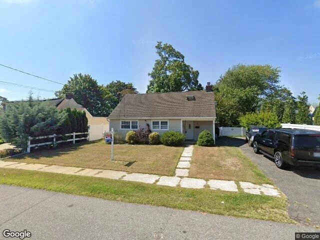 House image located at Copiague, NY 11726