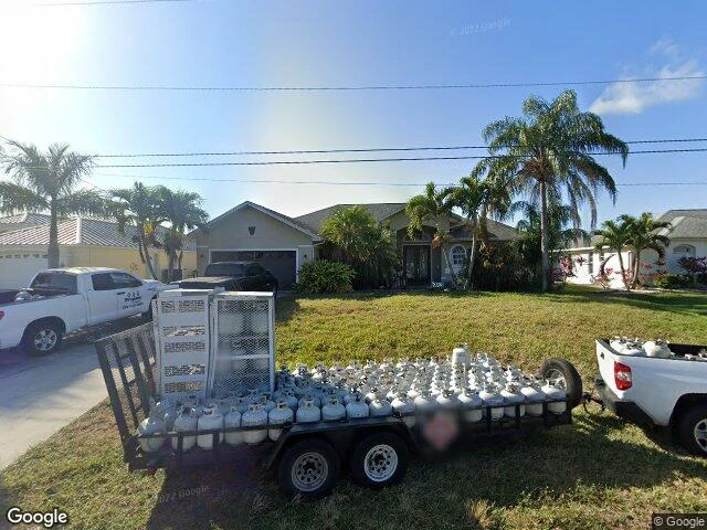 House image located at Cape Coral, FL 33914