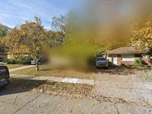 House image located at Oak Park, MI 48237