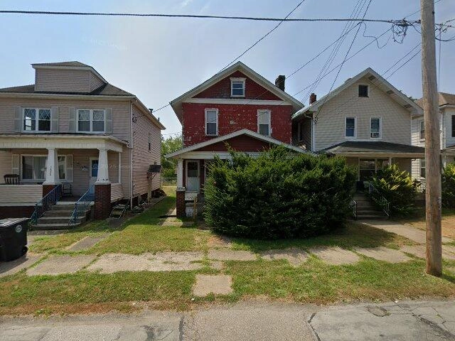 House image located at Steubenville, OH 43952