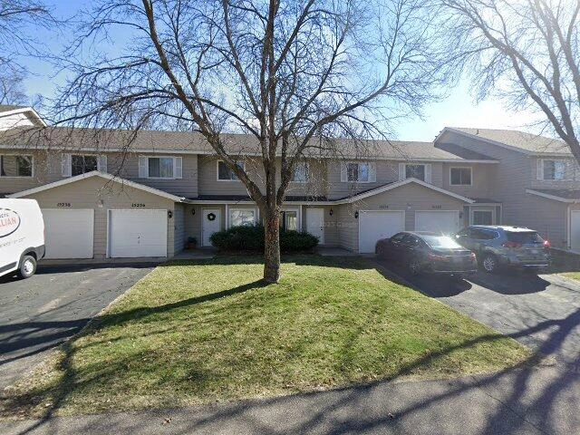 House image located at Eden Prairie, MN 55346