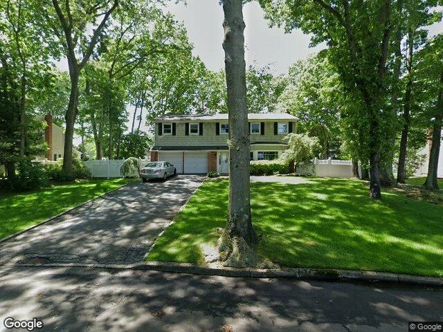 House image located at Smithtown, NY 11787