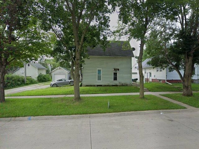 House image located at Charles City, IA 50616