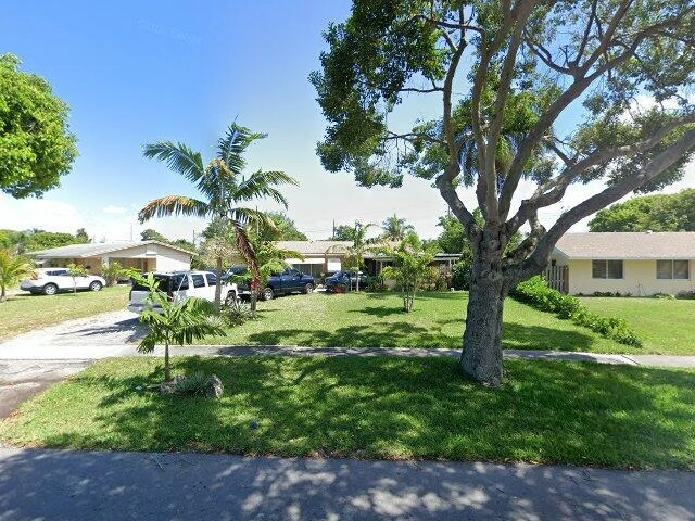 House image located at West Palm Beach, FL 33409