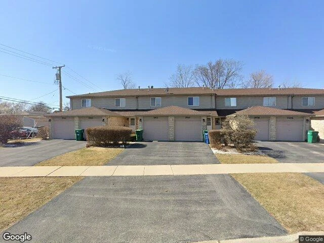 House image located at Burbank, IL 60459