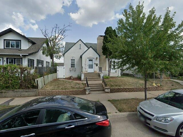 House image located at Minneapolis, MN 55412