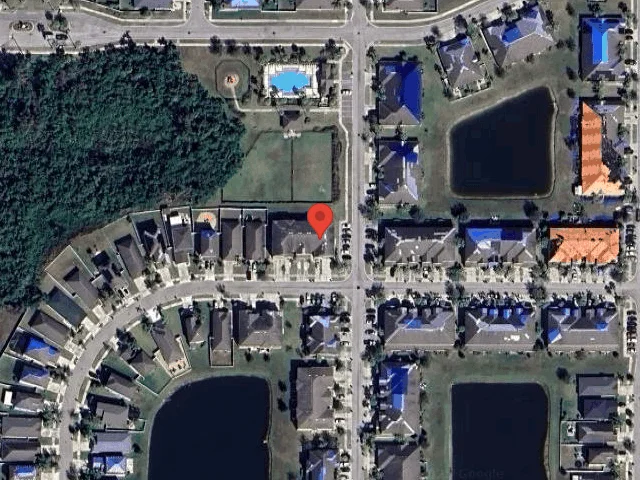 House image located at Ruskin, FL 33570