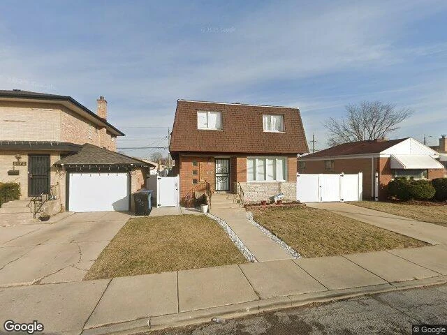 House image located at Chicago, IL 60652