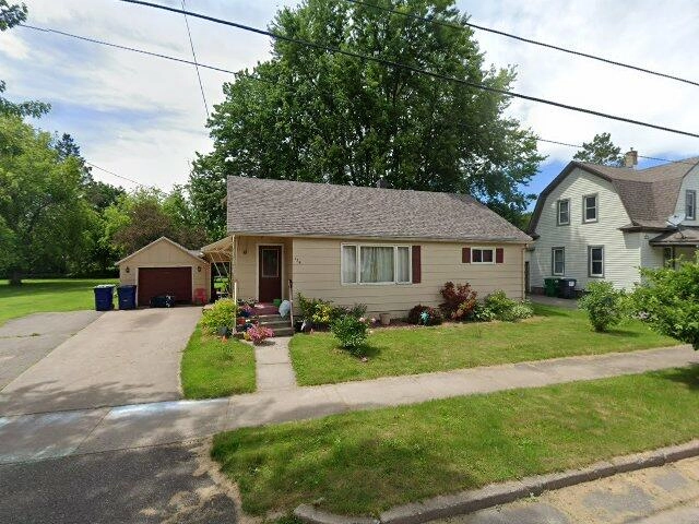 House image located at Antigo, WI 54409