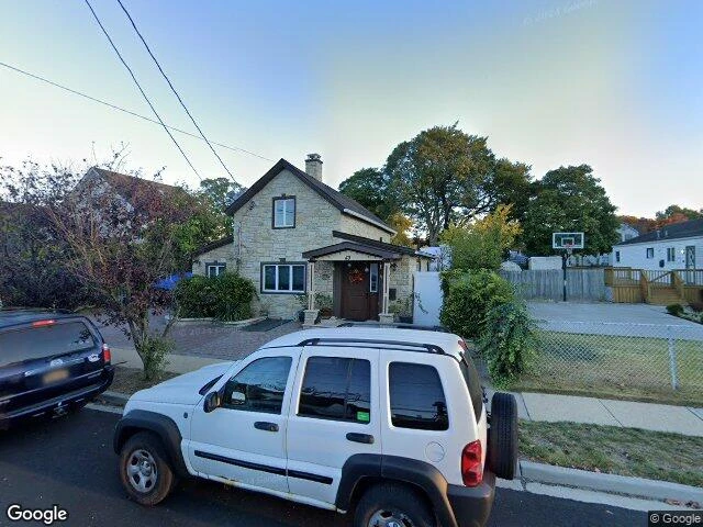 House image located at Oceanside, NY 11572