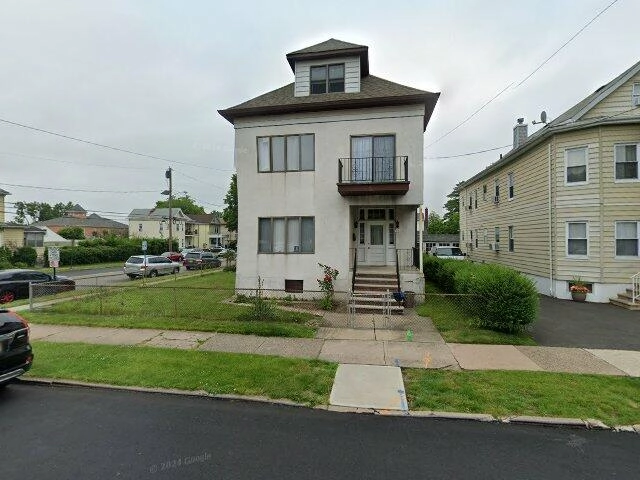 House image located at Paterson, NJ 07503