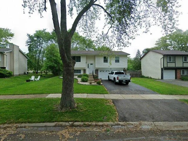 House image located at Bolingbrook, IL 60440