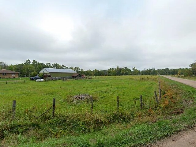 House image located at Roseville, MI 48066