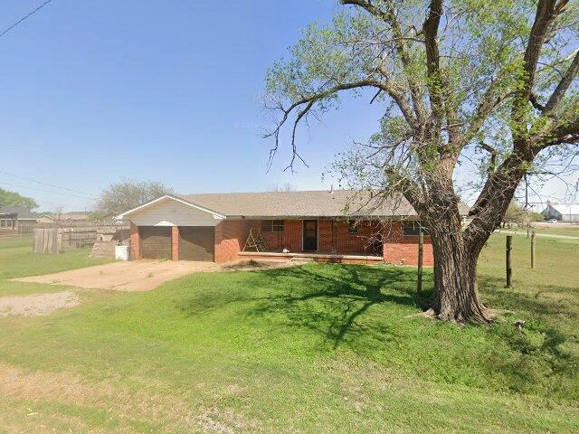 House image located at Olustee, OK 73560
