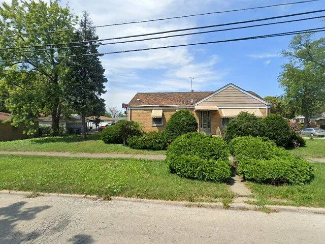 House image located at Maywood, IL 60153