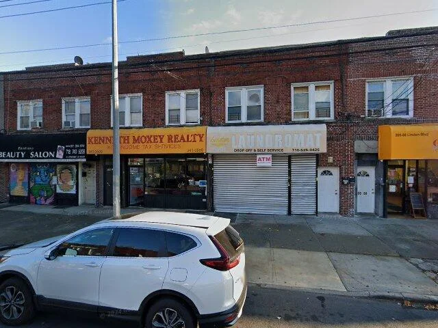 House image located at Saint Albans, NY 11412