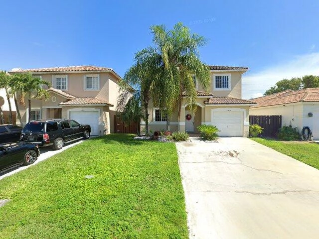 House image located at Miami, FL 33189