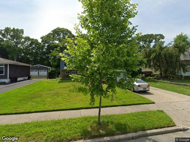 House image located at Smithtown, NY 11787