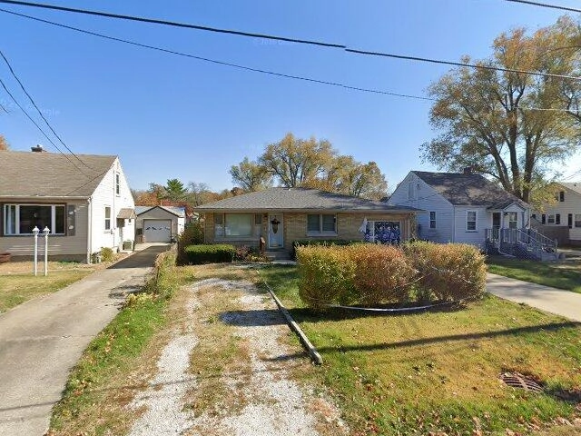 House image located at Peoria, IL 61607
