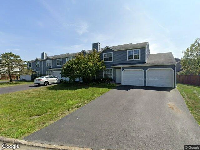 House image located at Round Lake, IL 60073