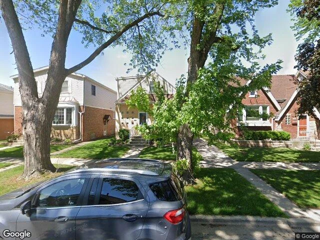 House image located at Broadview, IL 60155