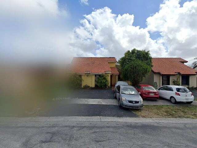 House image located at Miami, FL 33183