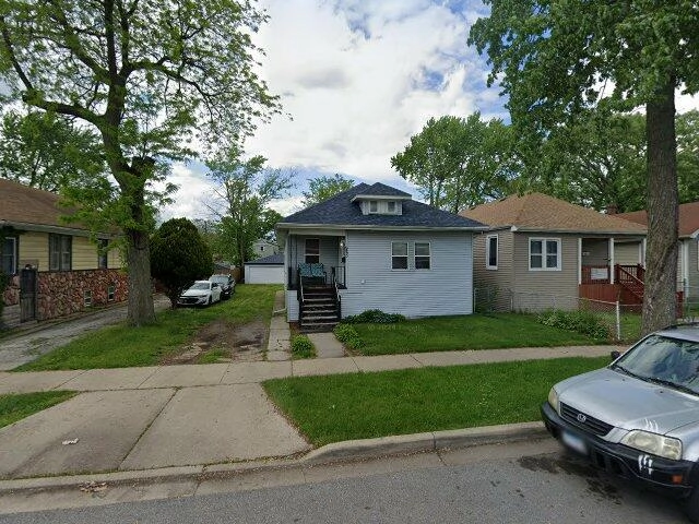House image located at Hammond, IN 46320