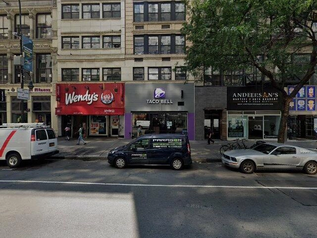 House image located at Villa Park, IL 60181