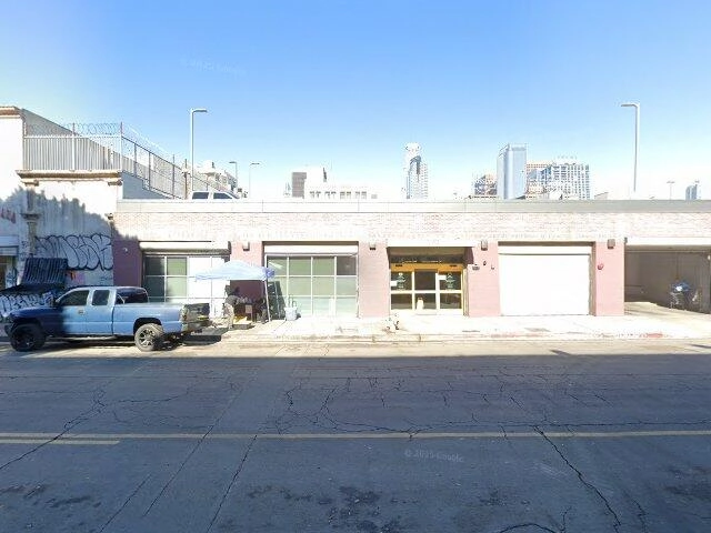 House image located at Muscatine, IA 52761