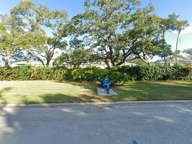 House image located at Saint Petersburg, FL 33712